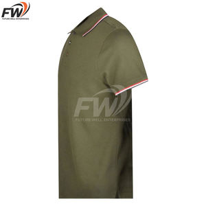 เสื้อโปโลชายแบบใหม่ขายดี OEM พร้อมกระดุมด้านหน้าสไตล์เฮนลีย์ ผ้าแห้งเร็วและป้องกันกลิ่น - Product Image 4