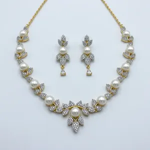 Parure de collier fleur en zircon plaqué or avec perles pour femme, bijoux de luxe en zircone cubique pour soirée, mariage indien, mariée - Product Image 3
