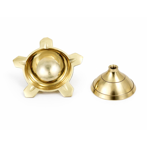 Spillbox Traditional Brass Diya for Puja Aarti Deepak Deepam <b>Oil</b> <b>Lamp</b> for Home Temple Religious Decor Diwali Festival Decoration - Product Image 4