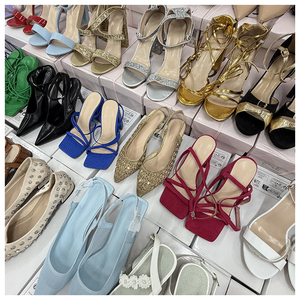 Nouvelles sandales décontractées à talons pour femmes, expédition aléatoire, vente en gros directe d'usine pour les détaillants de chaussures en ligne - Product Image 2