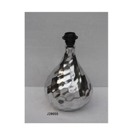 Lampe cannelée en fonte d'aluminium poli miroir moderne également disponible en finition mate Lampes de table pour salon Lampes de décoration intérieure