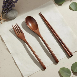 Juego de Cubiertos de Madera Ecológicos |   Cuchara, Tenedor y Palillos Reutilizables |   Utensilios Hechos a Mano Sostenibles – Dos Colores - Product Image 4