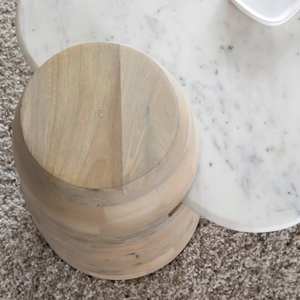 โต๊ะกาแฟวานดานา นิมบัส ไลรา ทำจากไม้มะม่วงและหินอ่อน - Product Image 2