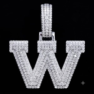 Colgante de Letra V de Moissanita Chapado en Oro Rosa de Lujo sobre Plata 925, con Micro Pavé y Corte Brillante Redondo, Estilo Hip Hop, Amuleto de Regalo Unisex - Product Image 1