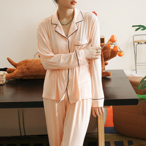 Ensemble streetwear pour femmes, ensemble 2 pièces, t-shirt et short pour femmes, vêtements légers pour l'été, ensemble uni pour femmes, service OEM - Product Image 4