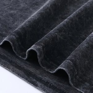 T-shirt Ringer Homme Noir Coupe Slim Oversize en Coton avec Logo Personnalisé, 100% Coton, Délavé à l'Acide, Épaules Tombantes, Design Uni et Vierge - Product Image 4