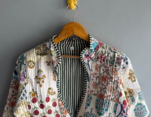 Chaqueta Acolchada con Bordado Floral para Mujer, Primavera, Algodón, Cuello Chal, Manga Larga, Largo Regular, REGALO PARA ELLA - Product Image 2