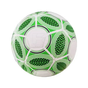 Balón de Fútbol de Entrenamiento de Alta Calidad, Diseño Personalizado OEM, Material PU, Termosellado, Hecho en Pakistán, Venta al Por Mayor - Product Image 3