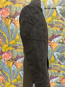 ชุดเจ้าบ่าวสีดำสนิท รุ่น TR Lachka Base Midnight Butterfly Sherwani ลายผีเสื้อกลางคืน พร้อมลายใยแมงมุม - Product Image 1