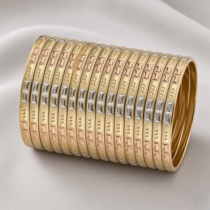 Ensemble de bracelets en or pour femmes ORO-Z, inspiré de la technologie CNC, tendance, design tricolore, gravure géométrique complexe, bracelets à motifs tricolores - Product Image 2