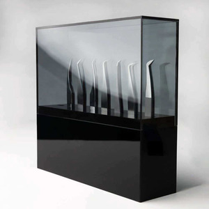 Soporte acrílico transparente con estructura que ahorra espacio para una presentación fácil y almacenamiento organizado, soporte de exhibición para pinzas - Product Image 2