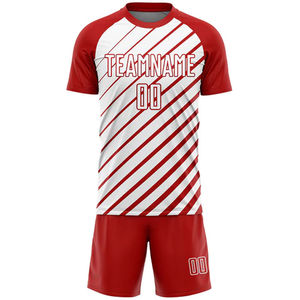 Tenue de football respirante personnalisée OEM, ensemble complet comprenant un maillot et un t-shirt avec uniforme personnalisé pour les joueurs de football - Product Image 2