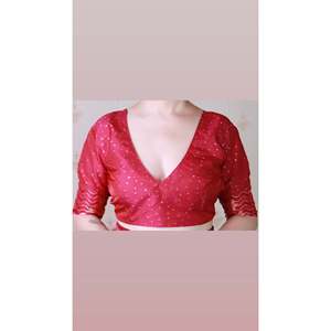 Sari de Seda Suave Rosa Bebé, Tejido Banarasi Ondulado con Zari Único, para Vestir de Noche, por Elite Weaves, 650g - Product Image 1