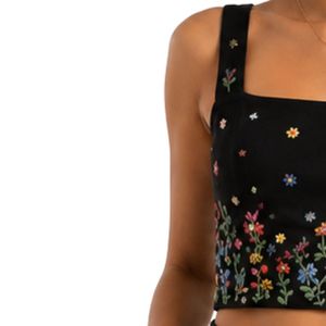 Conjunto de Top Corto y Falda Bordados Personalizados para Mujer, Diseño Floral, Traje de Dos Piezas para Verano, Logotipo Personalizado, OEM, ODM, Ropa al por Mayor - Product Image 3