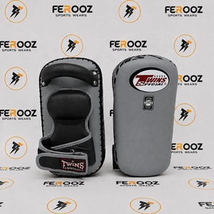 Orange&Black WholeSale Hot Selling New Premium Quality OEM Professional Personalized Twins Kick Shield For Training & Sparring - Product Image 6