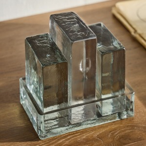 High Quality Cast Glass <b>Vases</b> for Living Room Décor and Table Arrangement Styling At Competitive Price - Product Image 5