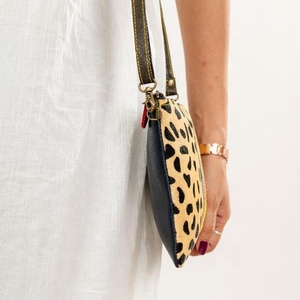 กระเป๋าสะพายข้างแบบสะพายข้างของผู้หญิงหนังแท้100% แฟชั่นตะวันตกกระเป๋าถือสายสะพายคุณภาพสูงปกปิดได้ฤดูร้อนฤดูหนาว - Product Image 3