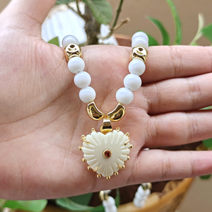New Arrival Synthetic Ivory and CZ Charm White <b>Beads</b> <b>Necklace</b> Brass 18k Gold Plated Hand Carved Heart Pendant <b>Necklace</b> for Gift - Product Image 2