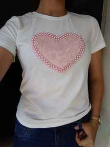 Tendance du marché : Débardeur, Crop Top, T-shirt en coton avec patch brodé à la main en perles de verre, motifs vie marine, étoiles de mer et fruits - Product Image 4