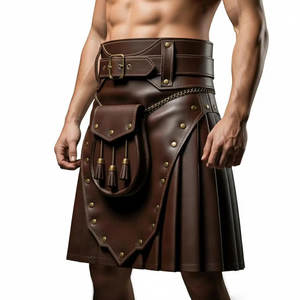 Kilt en cuir marron fait main - Product Image 3