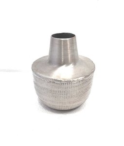 Vase à fleurs en aluminium Art Déco moderne, poli et brillant, fait main, de haute qualité, fabricant et exportateur en gros - Product Image 4