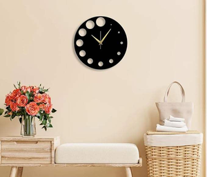 นาฬิกาแขวนผนังโลหะพรีเมียม ตกแต่งบ้านสไตล์โมเดิร์น เงียบไร้เสียงรบกวน เหมาะสำหรับห้องนั่งเล่น ห้องนอน สำนักงาน โรงแรม คาเฟ่ ควอตซ์ งานแต่งงาน - Product Image 2