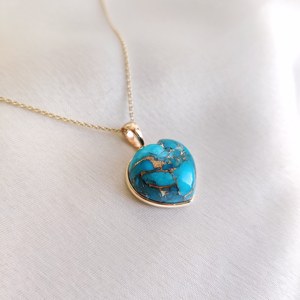 Pendentif Cœur en Cuivre et Turquoise 15x16mm Plaqué Or 14K, Breloque de Bijoux Tendance pour Femme, Pendentif en Turquoise Naturelle, Vente en Gros - Product Image 2