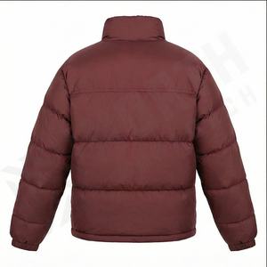 Chaqueta acolchada brillante para hombre con tarifa mayorista de fabricante pakistaní, prendas de vestir de moda, suministro en línea del mercado, chaqueta de burbujas de nailon para invierno - Product Image 3
