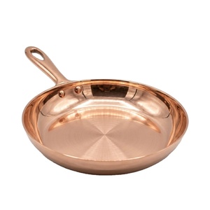 Olla Kadhai/Wok de Latón Martillado Artesanal para Freír, Utensilio de Cocina Tradicional Indio Hecho a Mano, Calibre Grueso, Calidad Premium - Product Image 2