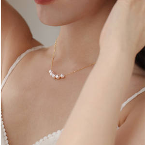 Collar de Perlas de Agua Dulce de Moda Retro para Mujer, Diseño de Nicho, Cadena Simple para Clavícula, Versátil, Ligero y Lujoso para Suéteres - Product Image 3