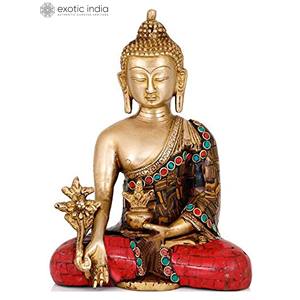 Sculpture de bouddha de médecine bouddhiste tibétaine de 7 pouces faite à la main en laiton avec incrustation complexe pour les cadeaux fabriqués en Inde - Product Image 2