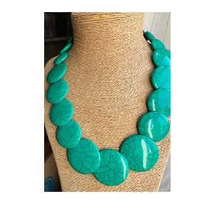 Collar con Colgante de Resina Hecho a Mano APEX ALIGN AARN133 con Bonito Diseño de Paz y Cadena de Cuentas, Regalo para Mujer - Product Image 2