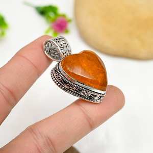 Pendentif cœur en argent sterling 925 fait main avec pierre précieuse d'ambre baltique, bijou naturel, cadeau pour maman - Product Image 6