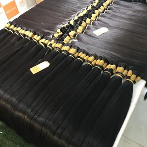 Extensiones de cabello a granel de cabello crudo vietnamita de alta calidad 100% Color negro Precio al por mayor Proveedor de cabello alineado con cutícula - Product Image 2