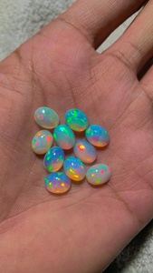 Opale d'Éthiopie naturelle 8x10 mm, cabochon, pierre précieuse en vrac, opale Welo, opale nid d'abeille, pour la fabrication de bijoux - Product Image 1