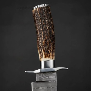 Cuchillo Bowie de Acero de Damasco Personalizado con Mango de Asta de Ciervo, Hoja de Punta Clip y Borde Recto, OEM para Uso en Exteriores - Product Image 3