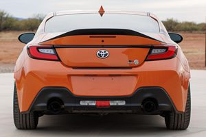 MINT 2023 G R 86 ÉDITION SPÉCIALE 10ÈME ANNIVERSAIRE - Product Image 3