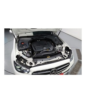 Mercedes-Benz Clase E E350 4MATIC Avantgarde Enero 2022 29.400 km Automático Emisión Euro V Asientos de Cuero Volante a la Izquierda Trasero - Product Image 6