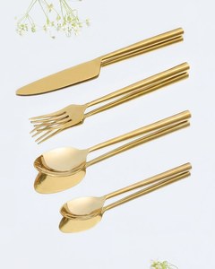 Juego de Cubiertos de Acero Inoxidable Chapado en Oro de Lujo, 24 Piezas, Acabado Espejo, para Hotel, Restaurante, Bodas y Fiestas - Product Image 1