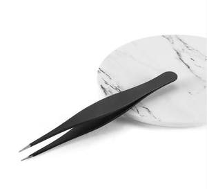 HASIBI NAQIBI SURGICAL CORPORATION Pinzas Reutilizables de Acero Inoxidable con Punta Inclinada para Cejas y Vello Encarnado Facial - Product Image 3