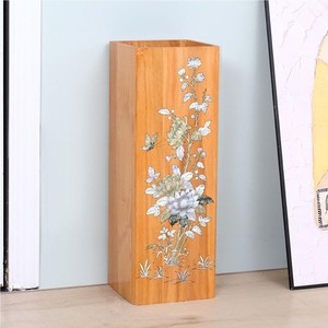 Porte-parapluie en bois de pin conçu par des artisans avec motif floral |   Vente en gros - Product Image 3