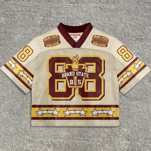Camiseta de fútbol americano retro personalizada al por mayor con estampado integral, estilo streetwear, de malla sublimada de alta calidad, manga corta y corte holgado. - Product Image 3