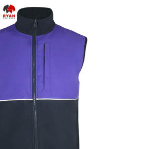 Veste softshell personnalisée Ryan Pro Gear pour homme, tissu confortable et respirant avec design de panneau de logo personnalisé - Product Image 3