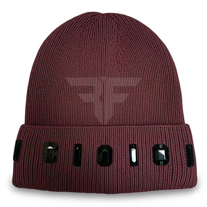 Gorro de Invierno Unisex de Alta Calidad con Pedrería Cuadrada, Gorros de Invierno Populares OEM ODM con Logotipo Personalizado - Product Image 1