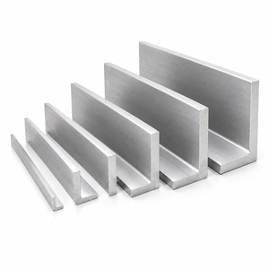 Profils d'angle en aluminium léger pour la construction de structures, la protection et les applications de fabrication générale - Product Image 1