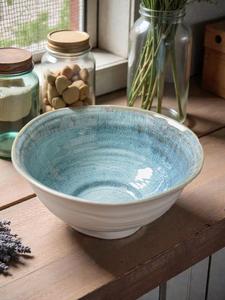 ชามเซรามิกพรีเมียมเคลือบสีเขียวโคสตัล ผิวเรียบ ทนทาน ปลอดภัยสำหรับอาหาร เหมาะสำหรับเสิร์ฟและตกแต่งครัวสไตล์โมเดิร์น - Product Image 5