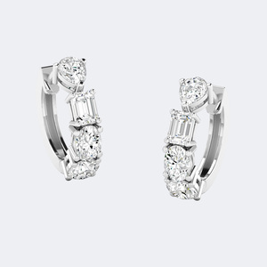 Pendientes de Aro Huggie con Diamantes Cultivados en Laboratorio de 2.15CTW, Corte Mixto, Engaste de Garras, Baño de Oro de 9k, Color E, Certificados - Product Image 5