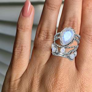 Anillo de Plata de Ley 925 con Piedras Naturales Clásicas de Alta Calidad, Anillo Bohemio con Múltiples Gemas, Piedra de Nacimiento de Abril, al Mejor Precio - Product Image 4