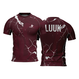 T-shirt de compression personnalisé à manches courtes pour hommes et femmes, haut de loisirs à séchage rapide, vêtements de sport athlétiques, vente en gros - Product Image 3