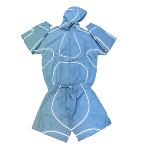 Conjunto Deportivo con Capucha Verde para Hombre con Líneas Blancas Reflectantes, Chaqueta y Pantalones Cortos de Poliéster de Secado Rápido para Verano - Product Image 4